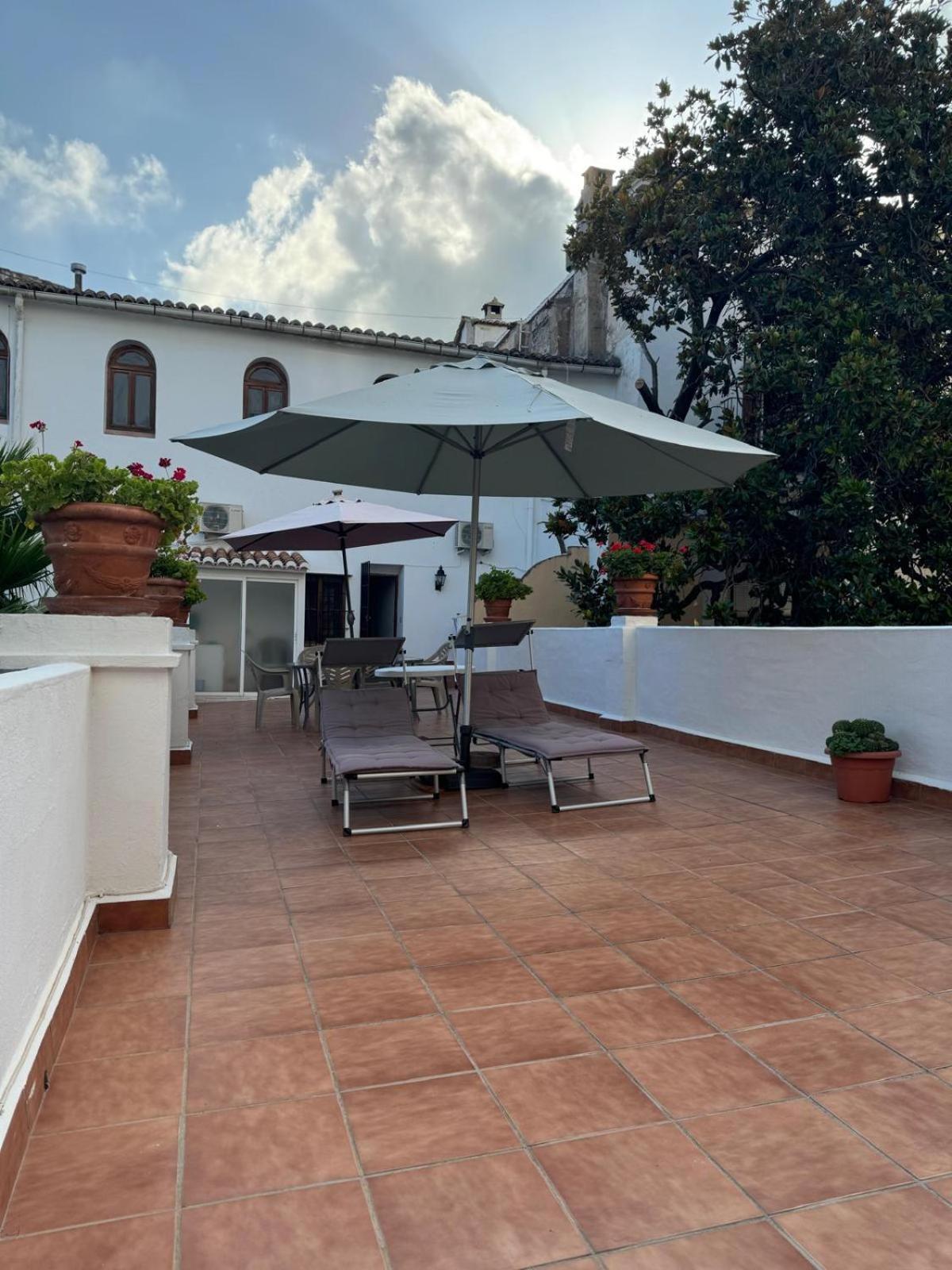 Garden Suites Xativa Casa Rural Exterior foto